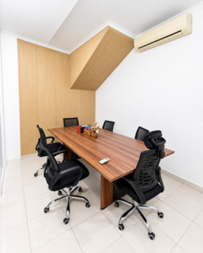 FOTO MEETING ROOM