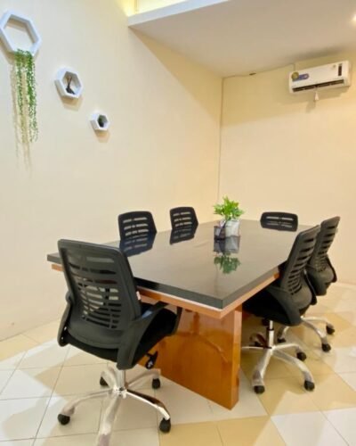 foto kantor bali - virtual office work (2)