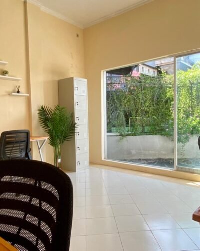 foto kantor bali - virtual office work (5)